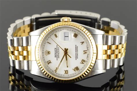 rolex datejust romani vi inverso|rolex roman numeral vs stick.